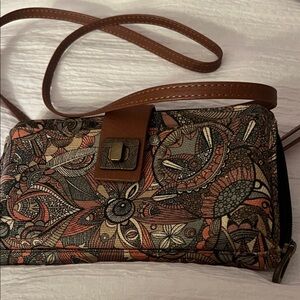 Sakroots Autumn/Earth Tones Faux Crossbody Bag Wallet